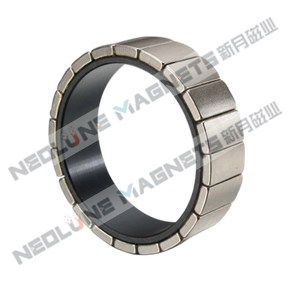 Surface mount rotor magnet assembly